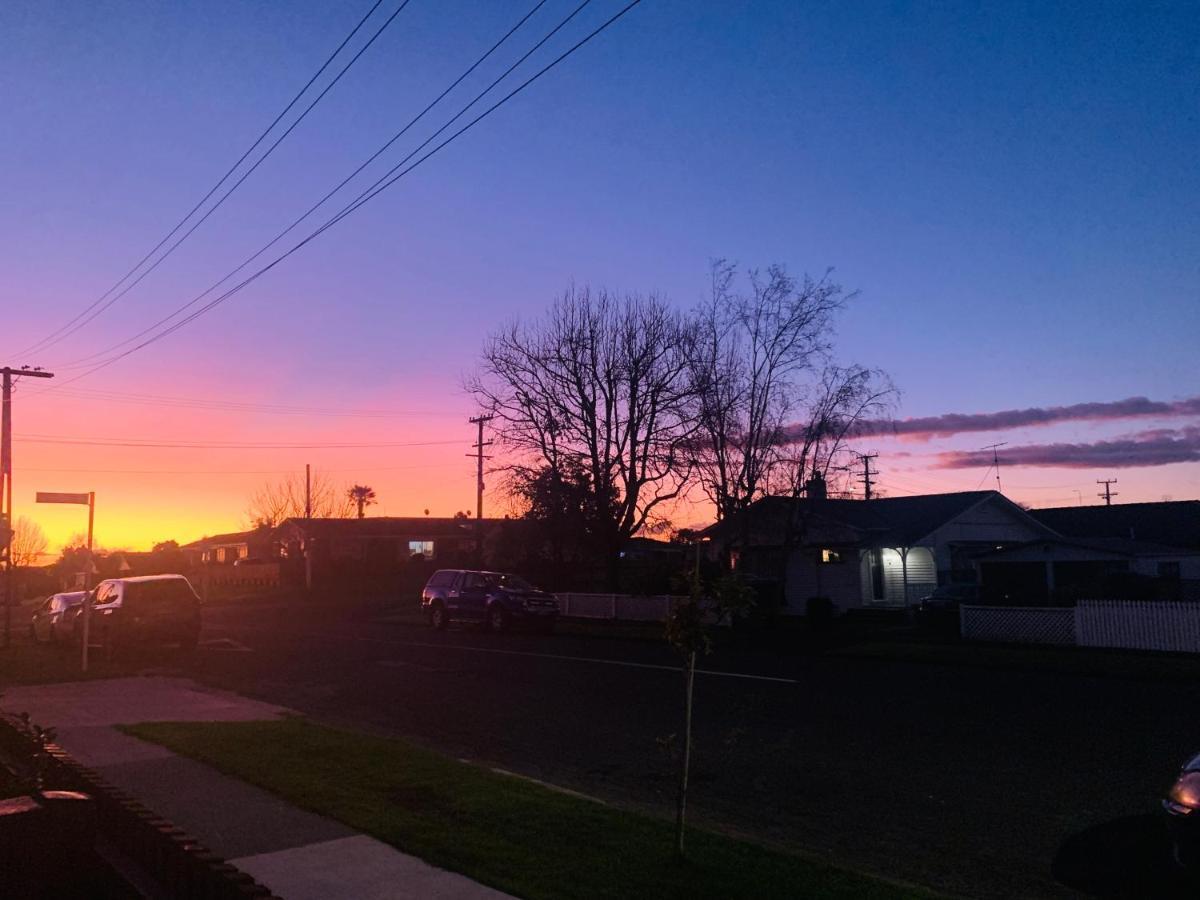Auckland Homestay Near Airport-Room With En-Suite, Free Parking Papakura Exterior photo